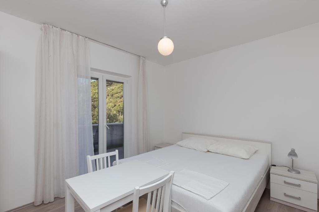 Rooms Villa Basica Saplunara Pokoj fotografie