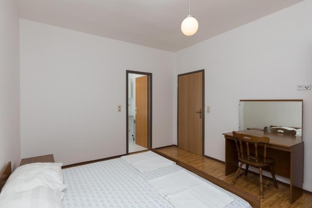 Rooms Villa Basica Saplunara Pokoj fotografie