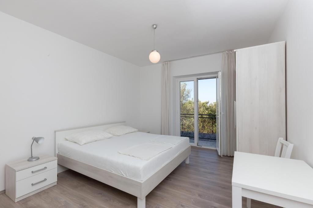 Rooms Villa Basica Saplunara Pokoj fotografie